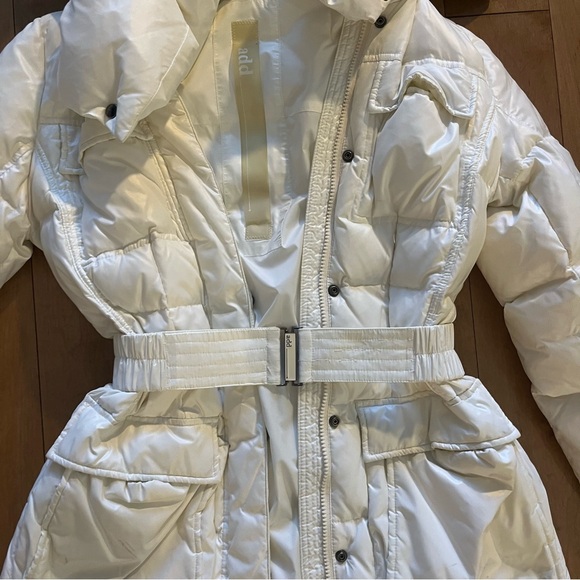 White Women's Jacket with Fur Hood - Picture 2 of 3